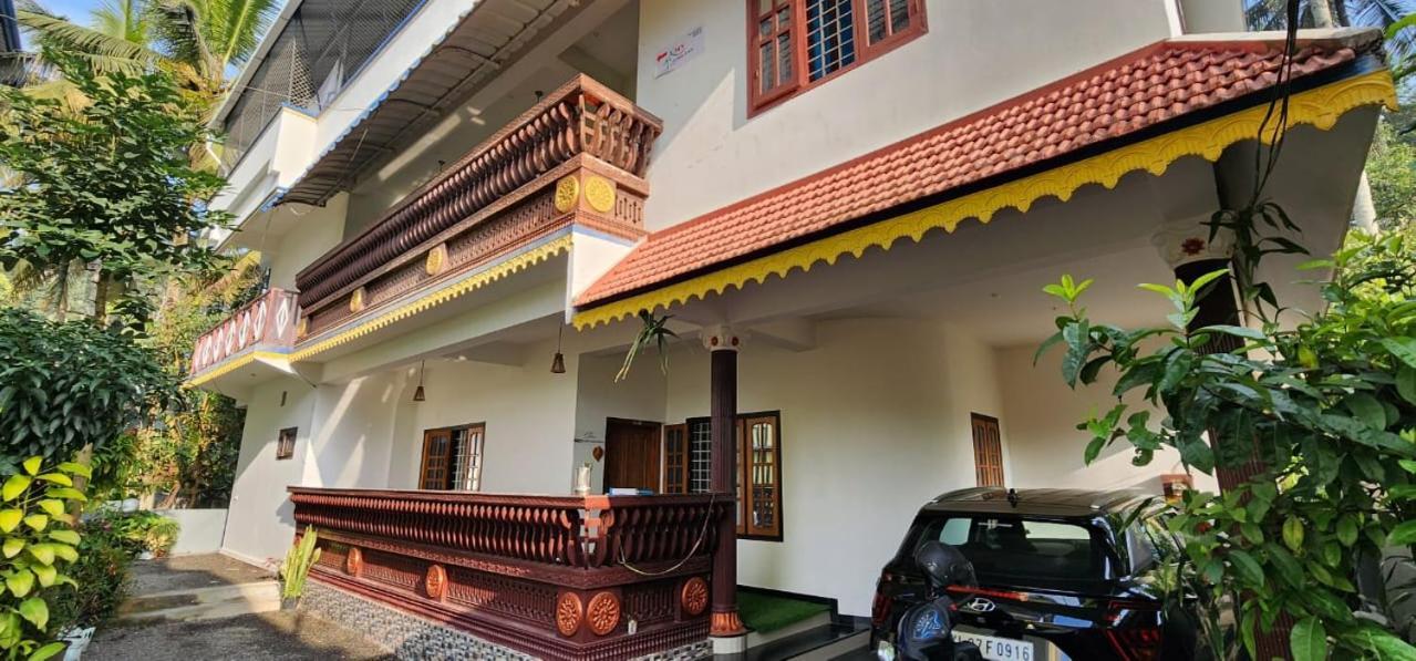 Pkn Homestay Thekkady Kumily Luaran gambar