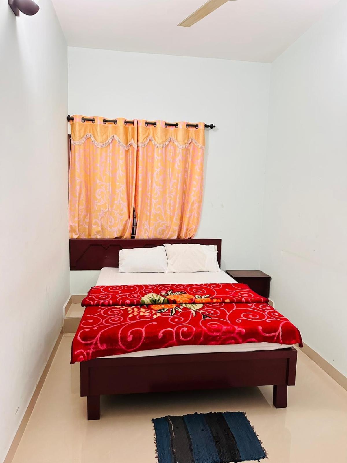 Pkn Homestay Thekkady Kumily Luaran gambar