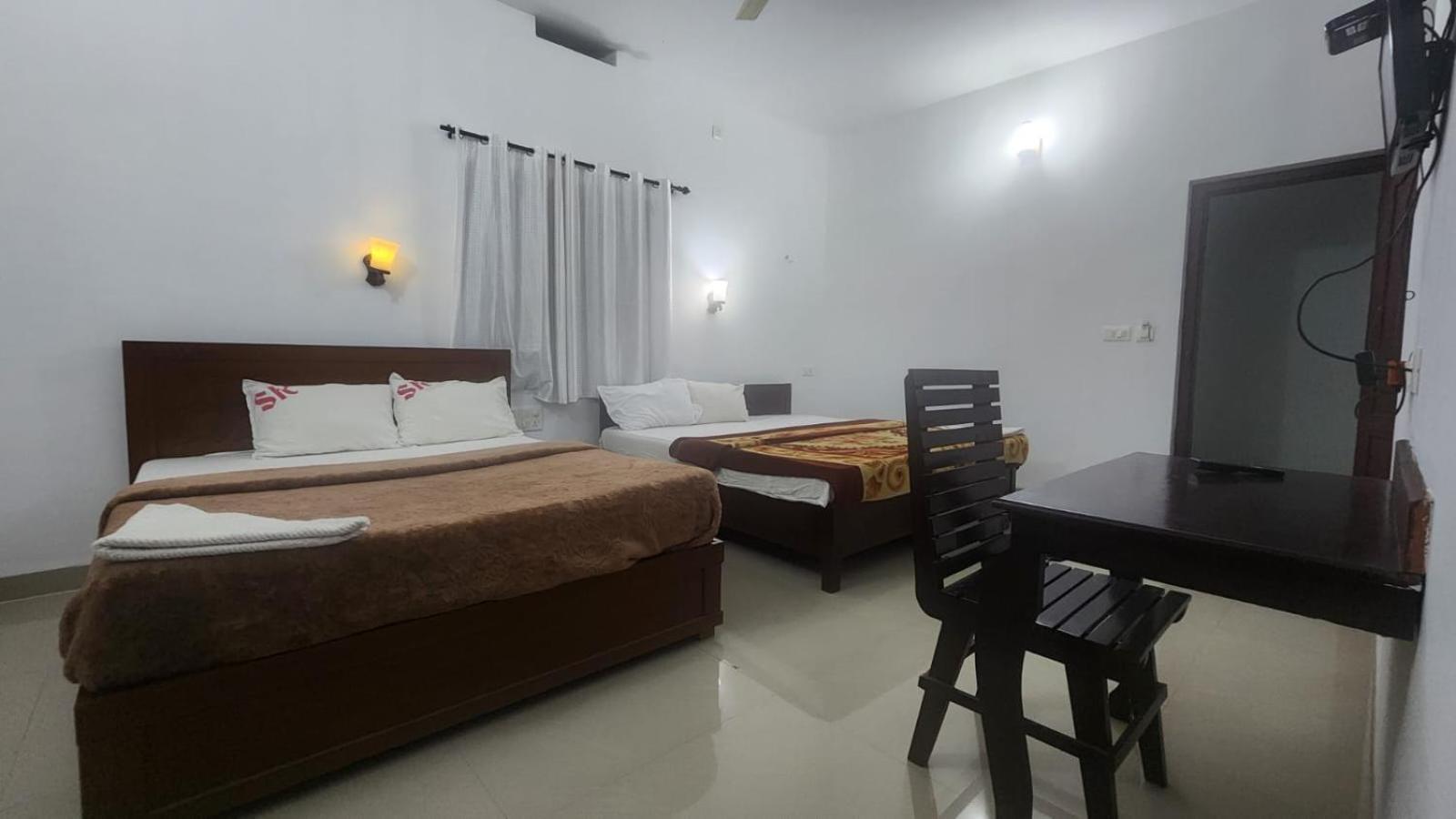 Pkn Homestay Thekkady Kumily Luaran gambar
